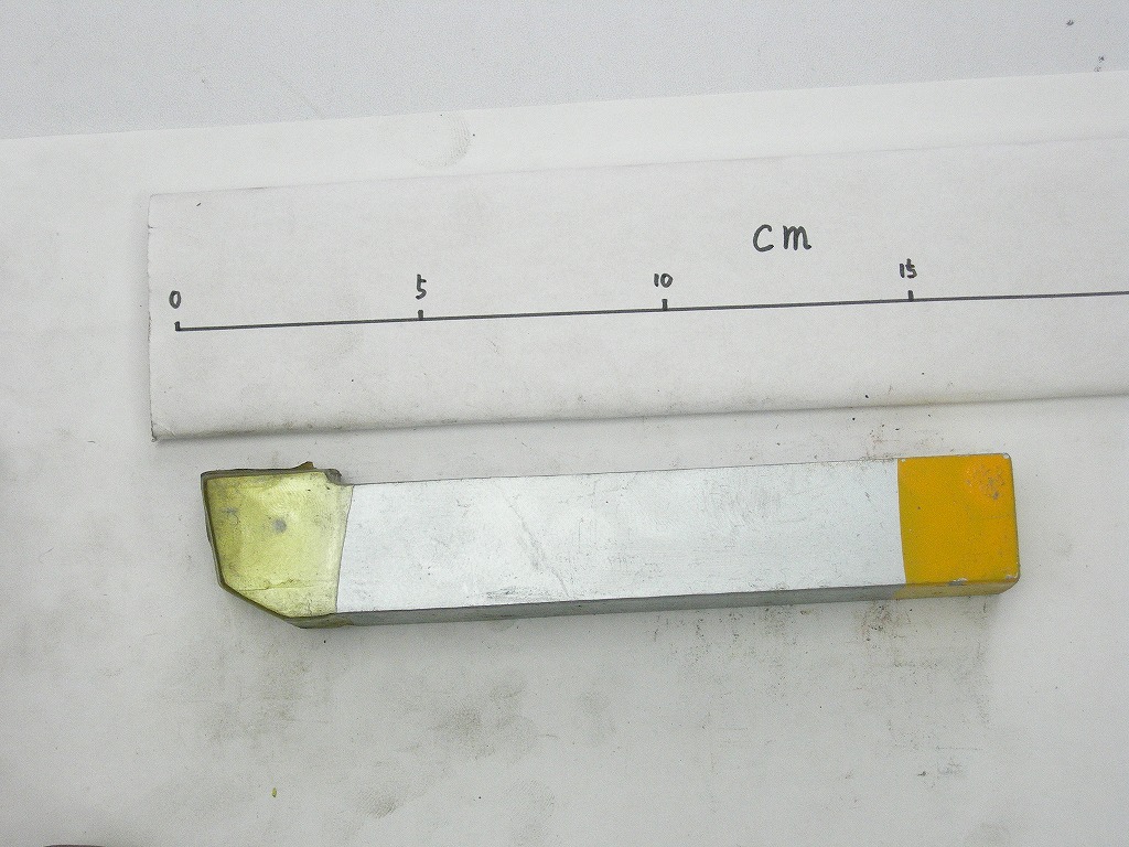 切削工具　バイト　33-4　25角　UTi20 黄
