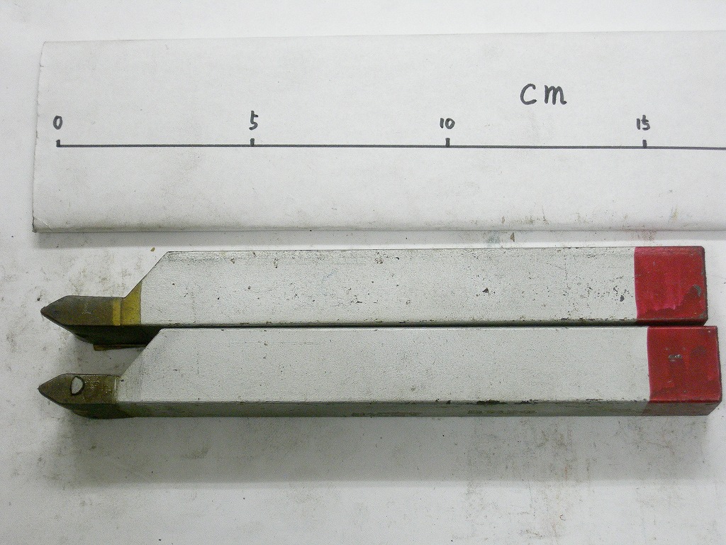 切削工具　バイト　13-3　19角　HTi20 赤