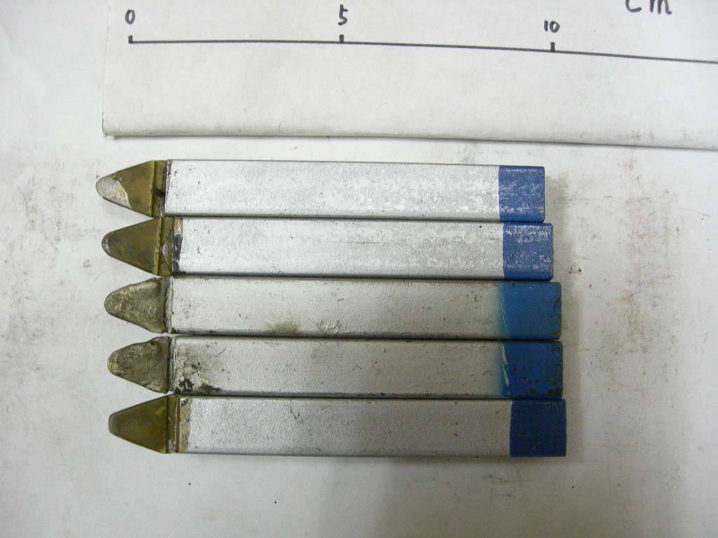 切削工具　バイト　36-1　12.5角　STi20　青