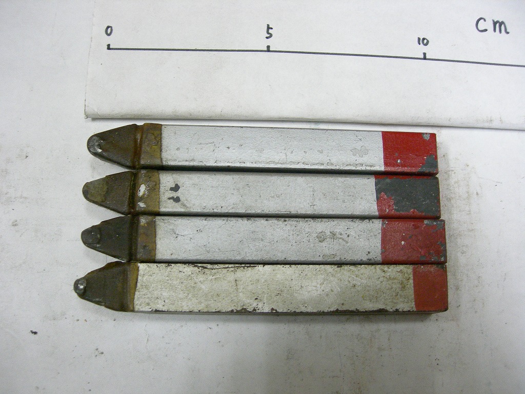 切削工具　バイト　36-1　12.5角　HTi10 赤